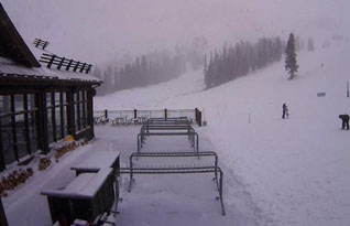 Arapahoe Basin gets surprise snowfall