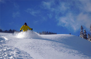 Early season powder turns at Apex Mountain Resort